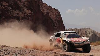 Dakar: Sebastien Loeb continúa líder en autos y Nasser Al-Attiyah se hunde