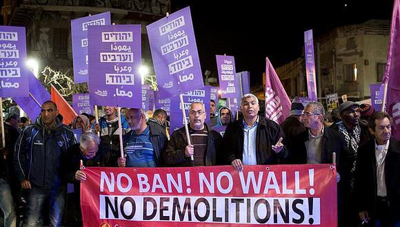 Israel: miles marchan en Tel Aviv contra demoliciones en poblados árabes 