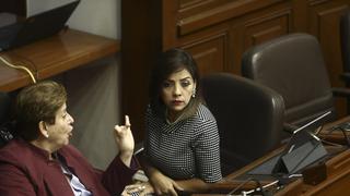 Fujimorista Alejandra Aramayo a Vizcarra: “Presidente renuncie, es más barato para la patria”