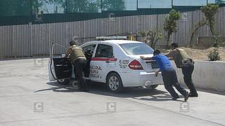 Tacna: Detenido empuja patrullero para que arranque y lo lleven a comisaría   