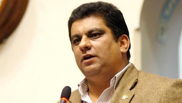 Carlos Raffo renunció a Fuerza 2011