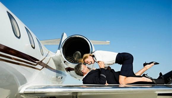 ¿Pagarías por tener sexo en un avión?