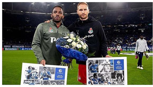 Cuando Jefferson Farfán visitó Gelserkirchen con Lokomotiv, fue homenajeado por el Schalke 04 (Foto: @s04)