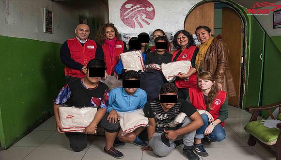 Niños de Lima que se rehabilitan de la droga y el alcohol reciben importante donativo