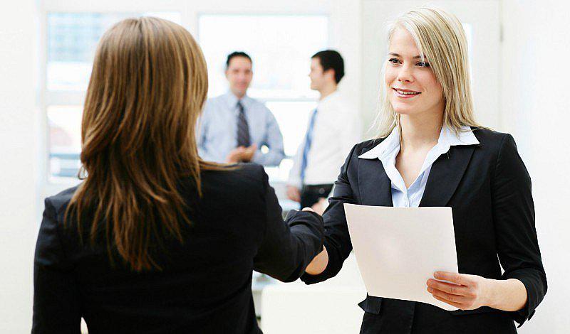 ¿Preparada para tu entrevista de trabajo? 9 tips básicos del lenguaje corporal