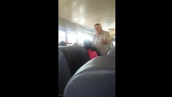 Facebook: Conductora de bus agrede a alumno por hablarle en español [VIDEO]