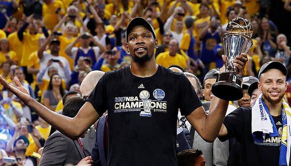 NBA: Kevin Durant no duerme dos días y campeona con los Warriors