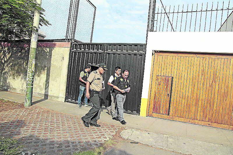 Roban S/6 mil en un colegio