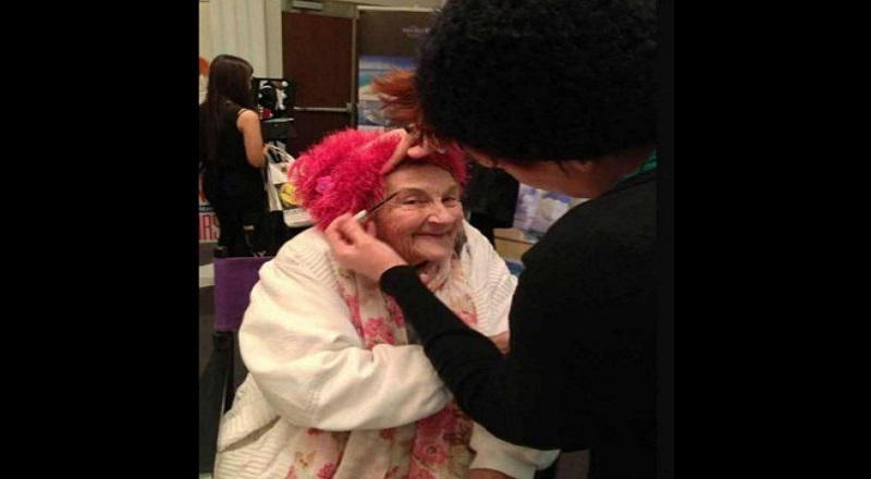 Actor regaló departamento a vagabunda 