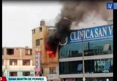 SMP: al menos cinco unidades de bomberos atienden incendio en hostal de la Av. Perú | VIDEO 