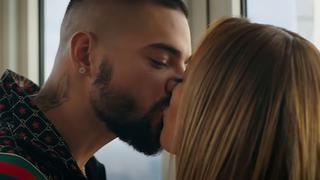 Maluma revela cómo se sintió al besar a Jennifer López en “Marry Me”