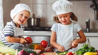 Comer para vivir: Cómo manejar los horarios alimenticios del escolar