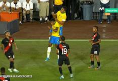 Perú vs. Brasil: Así fue el terrible choque de cabezas entre Casemiro y David Neres | VIDEO