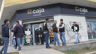  Independencia: 'Marcas' asaltan Caja Arequipa y desatan terror frente al Metropolitano [FOTOS] 