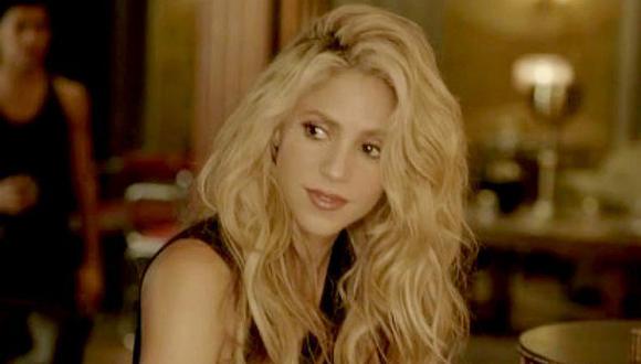 ¡Wow! ¿Periodista intentó coquetear con Shakira en esta entrevista? [VIDEO]