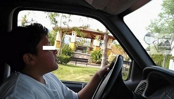 Niño de 11 años "roba" el auto de sus padres y ¡conduce como en sus videojuegos!