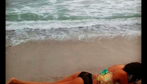 Estás son las fotos de Tilsa Lozano en la playa que calienta más el verano. 
