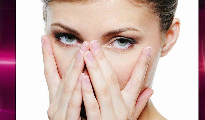 ¿Amaneciste con los ojos hinchados? 4 tips para ti