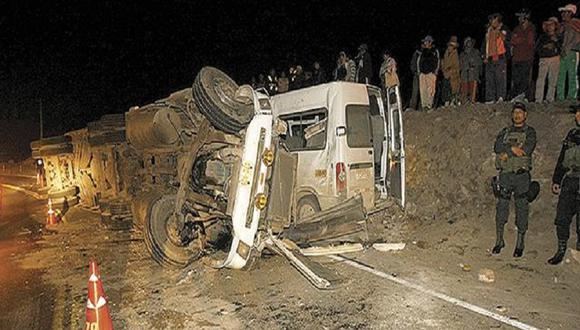 Arequipa: 3 muertos y 7 heridos en accidente vehicular 