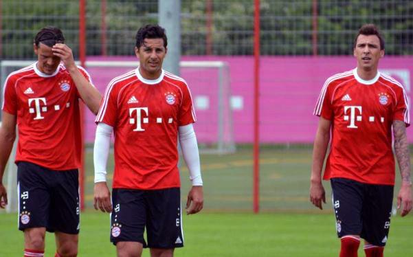 Claudio Pizarro ya entrena con 'Pep' Guardiola 