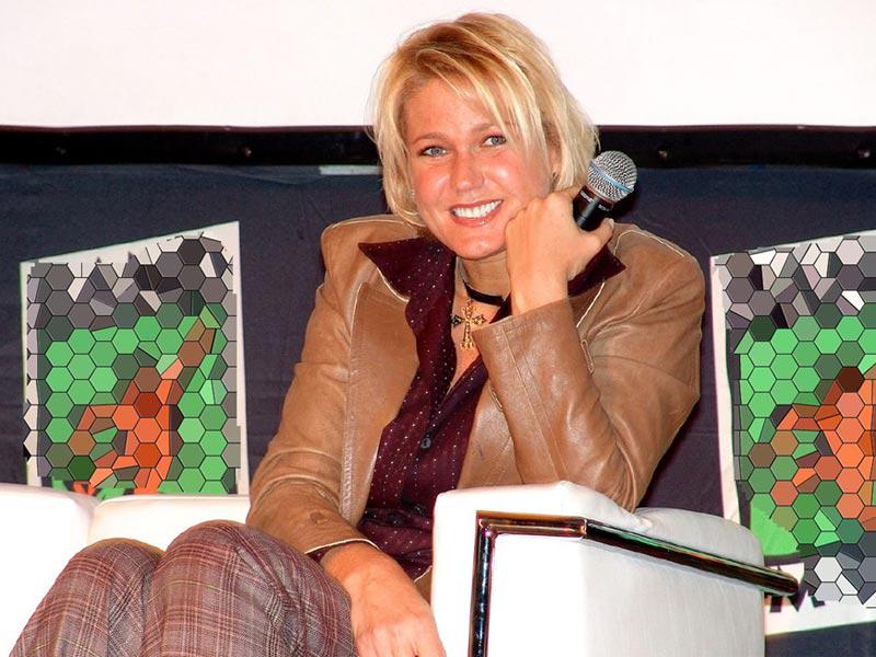 Xuxa vuelve a cantar "Ilari larié" en televisión

