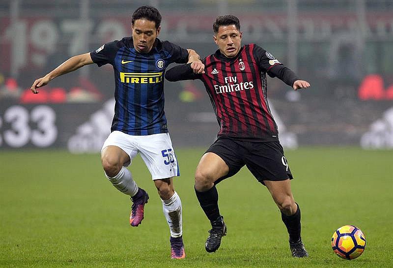 Carlos Bacca se lesiona y “peruano” Gianluca Lapadula tiene chance en Milan