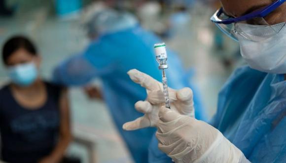 El Ministerio de Salud ha vacunado contra el COVID-19 a más de 33,000 personas con trastornos mentales graves y del neurodesarrollo. (Foto: Minsa)