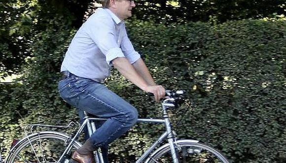 Roban bicicleta a ministro, cuando hablaba de promover su uso 
