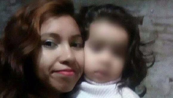Madre asfixia a su pequeña hija, pero es capturada cuando intenta huir con el cadáver