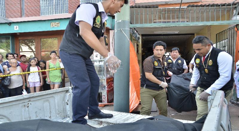 San Borja: Dos trabajadores mueren por inhalar gases tóxicos de pozo séptico