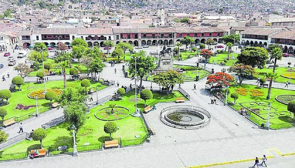 Ayacucho: las cuatro provincias ayacuchanas se registró un crecimiento exponencial de infectados con la enfermedad.