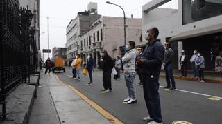 Señor de los Milagros: personas llegaron este domingo hasta iglesia Las Nazarenas para rezar pese a recomendaciones