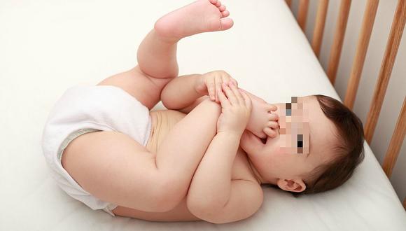 Conocida marca de pañales utiliza tierna foto de niño con síndrome de down en su empaque (FOTO)