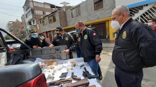 Santa Anita: Sujeto tenía un arsenal clandestino de armas en su casa (VIDEO)