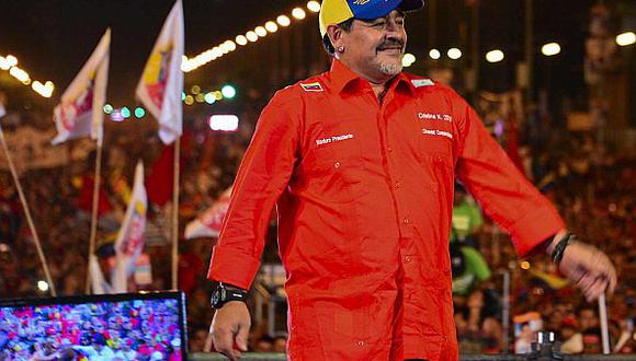 Capriles atacó a Diego Maradona y nunca esperó tremenda respuesta