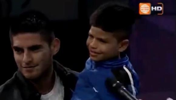 Niño hizo llorar a Carlos Zambrano  y conmovió a todos  [VIDEO]