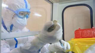 Bacteria que escapó de un laboratorio hizo que más de 3.000 personas se enfermen en China 