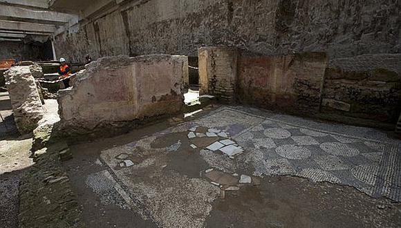 Restos de fortaleza militar de Roma antigua emergen en obras del metro 