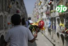 Miles de personas visitan a sus seres queridos en cementerios en Lima y Callao