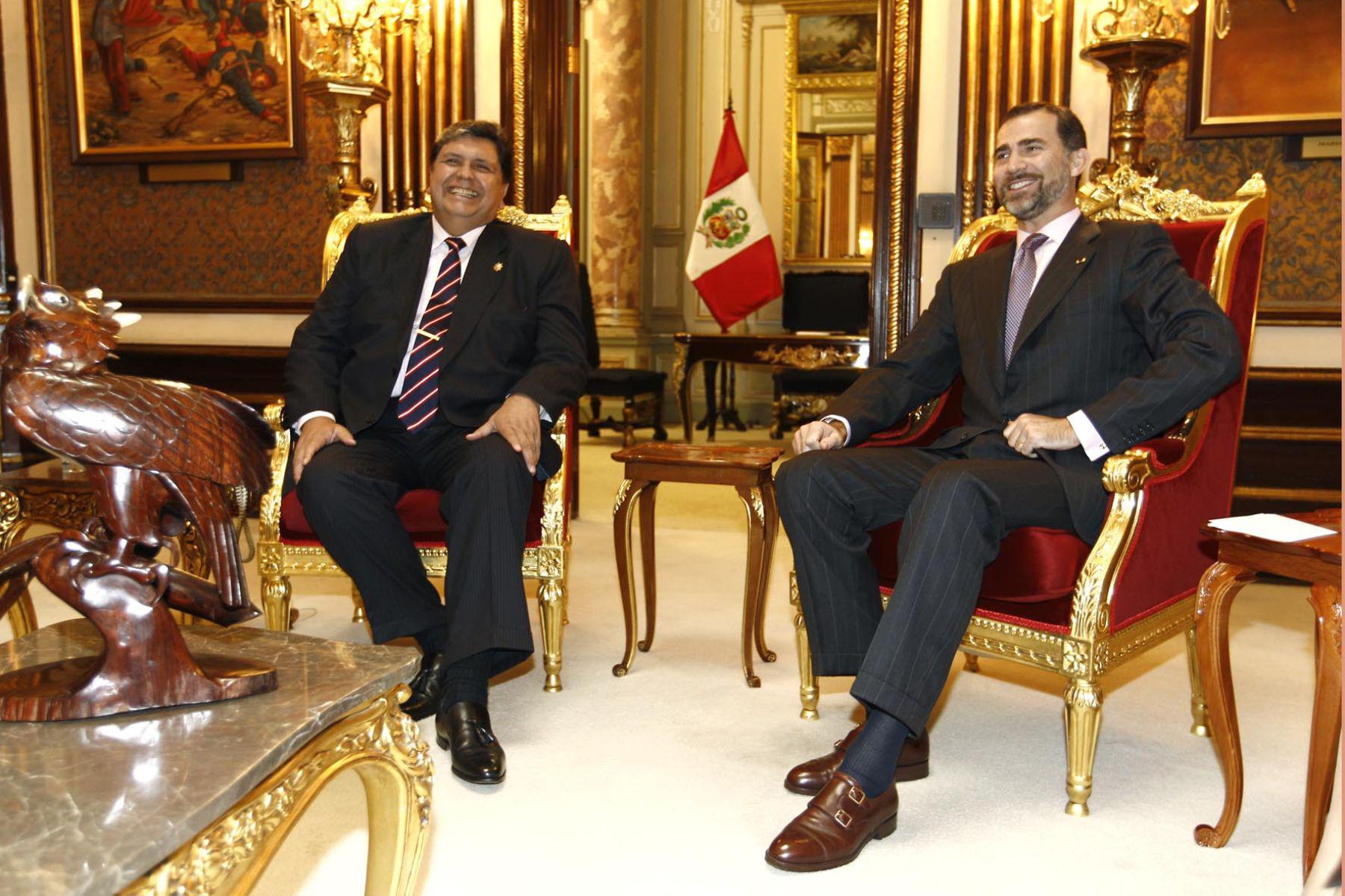 Alan García se reunió con el Príncipe de Asturias