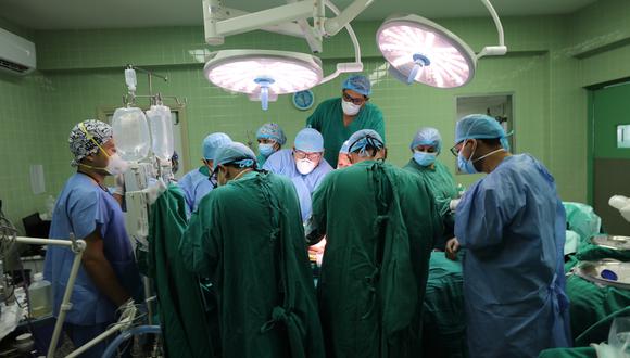 Proeza médica fue realizada por el equipo de ginecología del Hospital III de EsSalud Chimbote. (Foto: EsSalud)