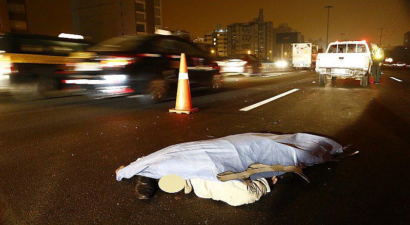 Surco: Hombre comete imprudencia y muere atropellado