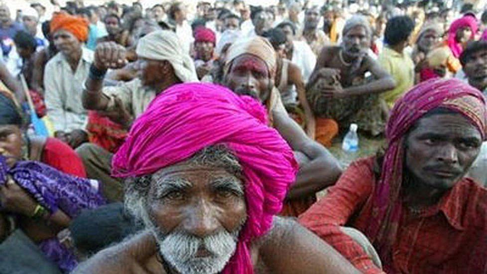 Una paliza a "intocables" desata protestas y confrontación política 