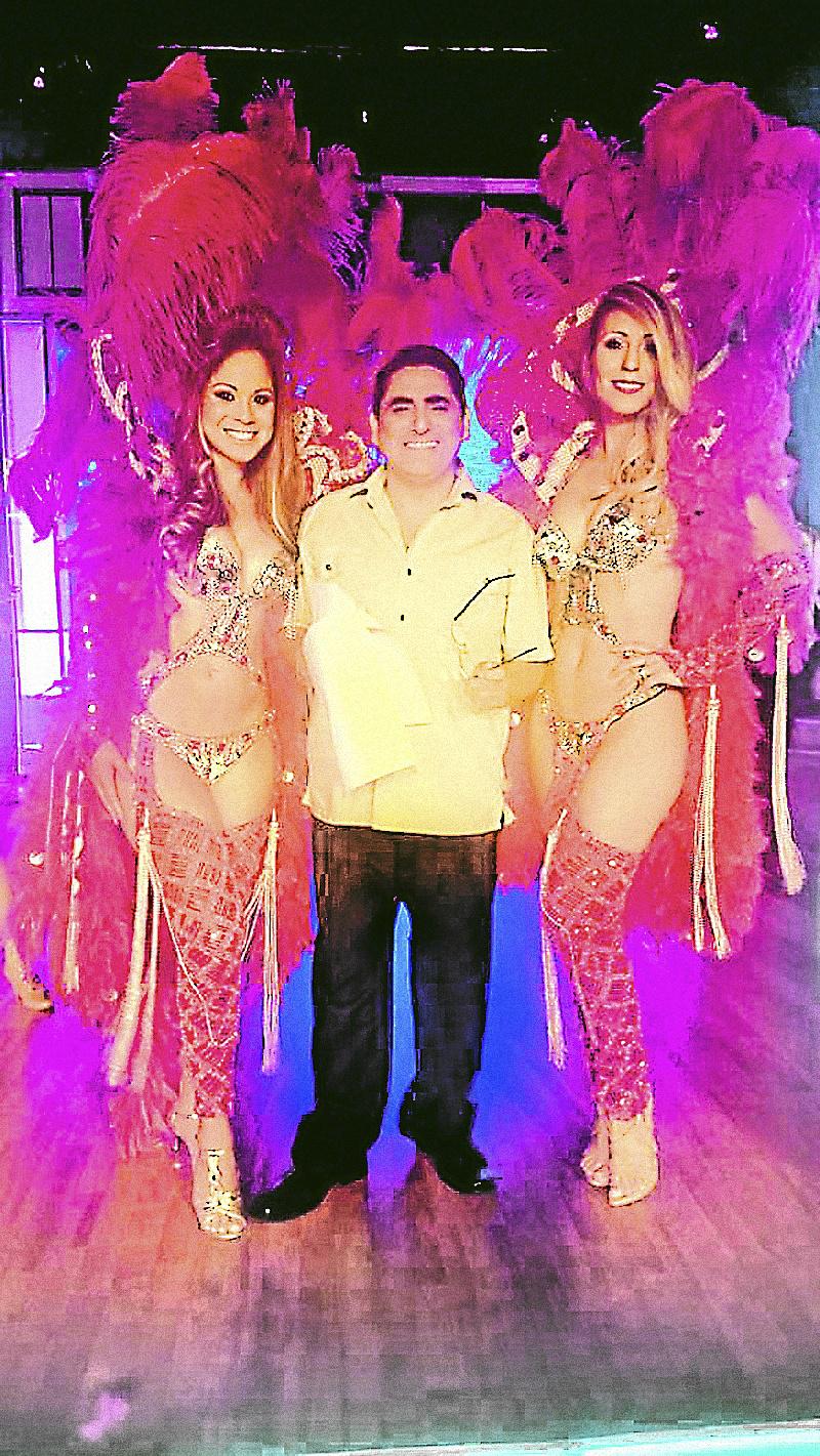 Carlos Álvarez no se queda 