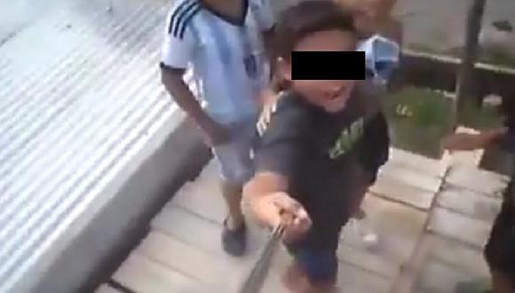 YouTube: Niños se caen de un techo por tomarse un selfie [VIDEO]