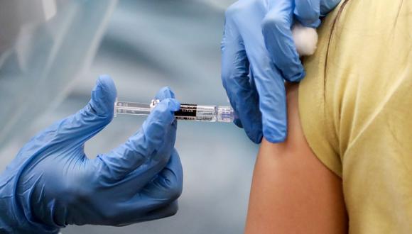 El Ministerio de Salud ha programado tres jornadas del Vacunatón en 21 centros de vacunación. (Foto: Andina)