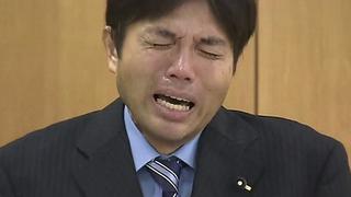 ​YouTube: Político japonés que se hizo viral por su llanto es condenado