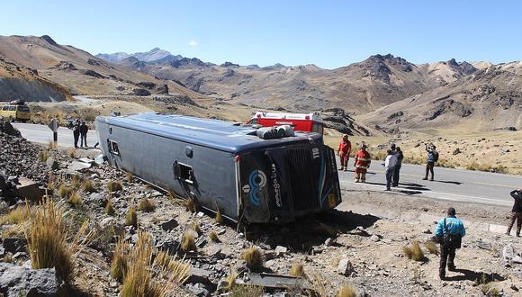 Ayacucho: Seis muertos y más de 30 heridos tras volcadura de ómnibus  