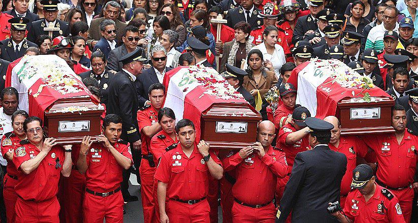 Bomberos: El último adiós a nuestros mártires