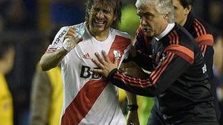 Hincha de Boca Juniors tiró gas pimienta a jugadores de River Plate  [VIDEO] 